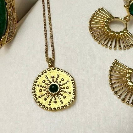 Emerald Sovereign Pendant Necklace