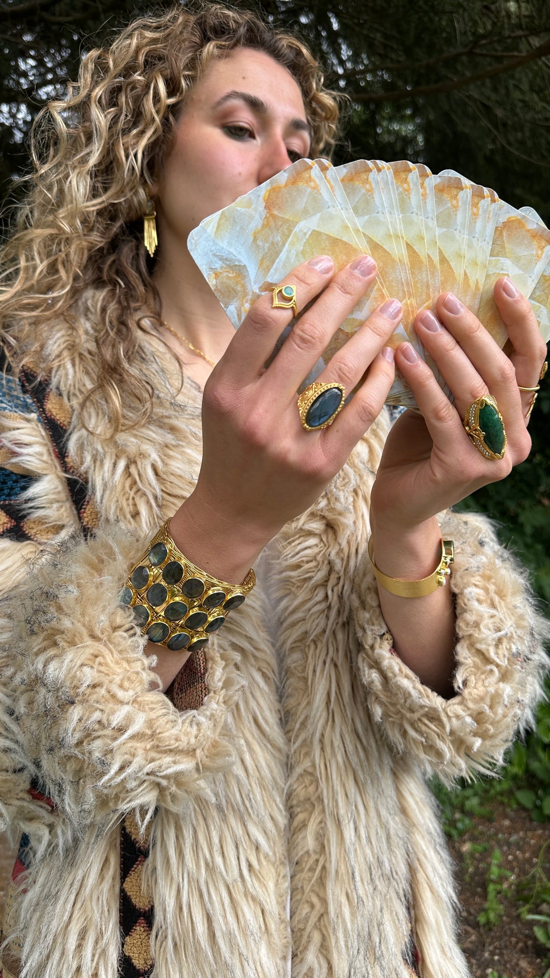 Moonlight Sorceress Labradorite Ring