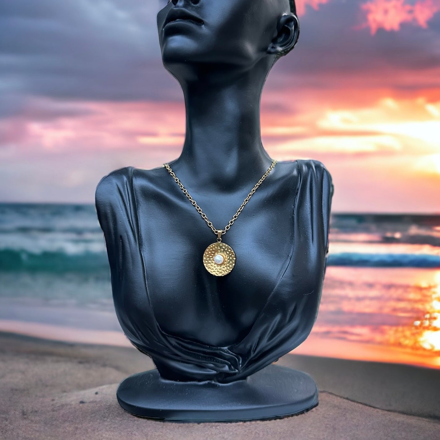 Fresh Water Pearl Gold Pendant