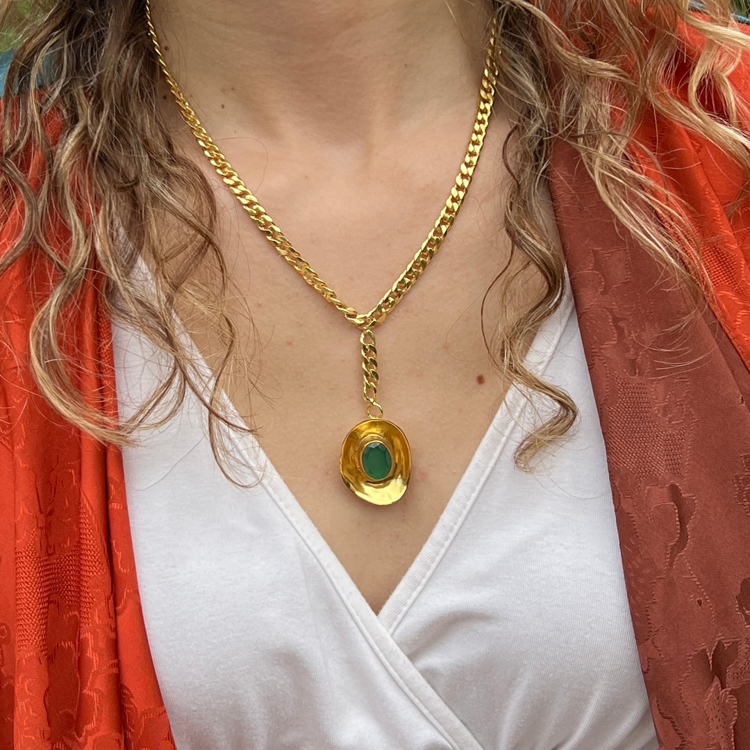 Emerald Muse Entwined Necklace