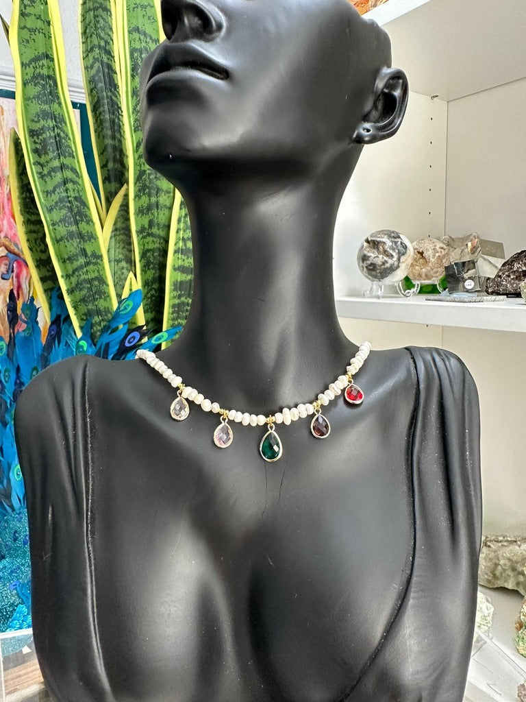 Natural Pearl Beaded Necklace