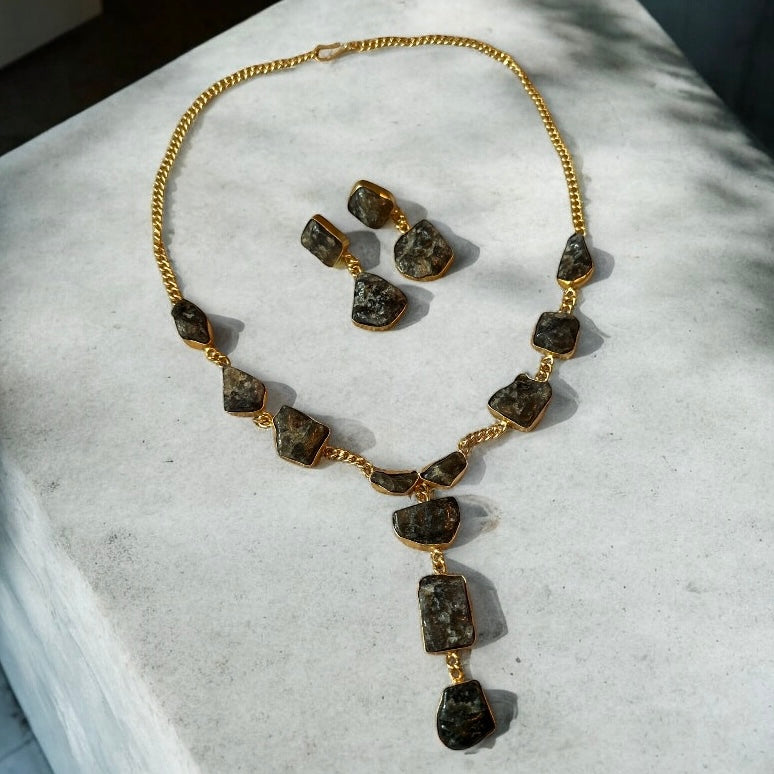 The Elaria Necklace Set – Smoky Quartz