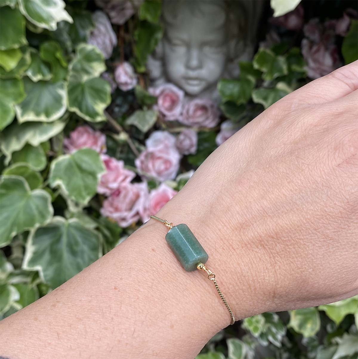 Natural Aventurine Gem stone Cylinder on a Gold pull-chain Bracelet