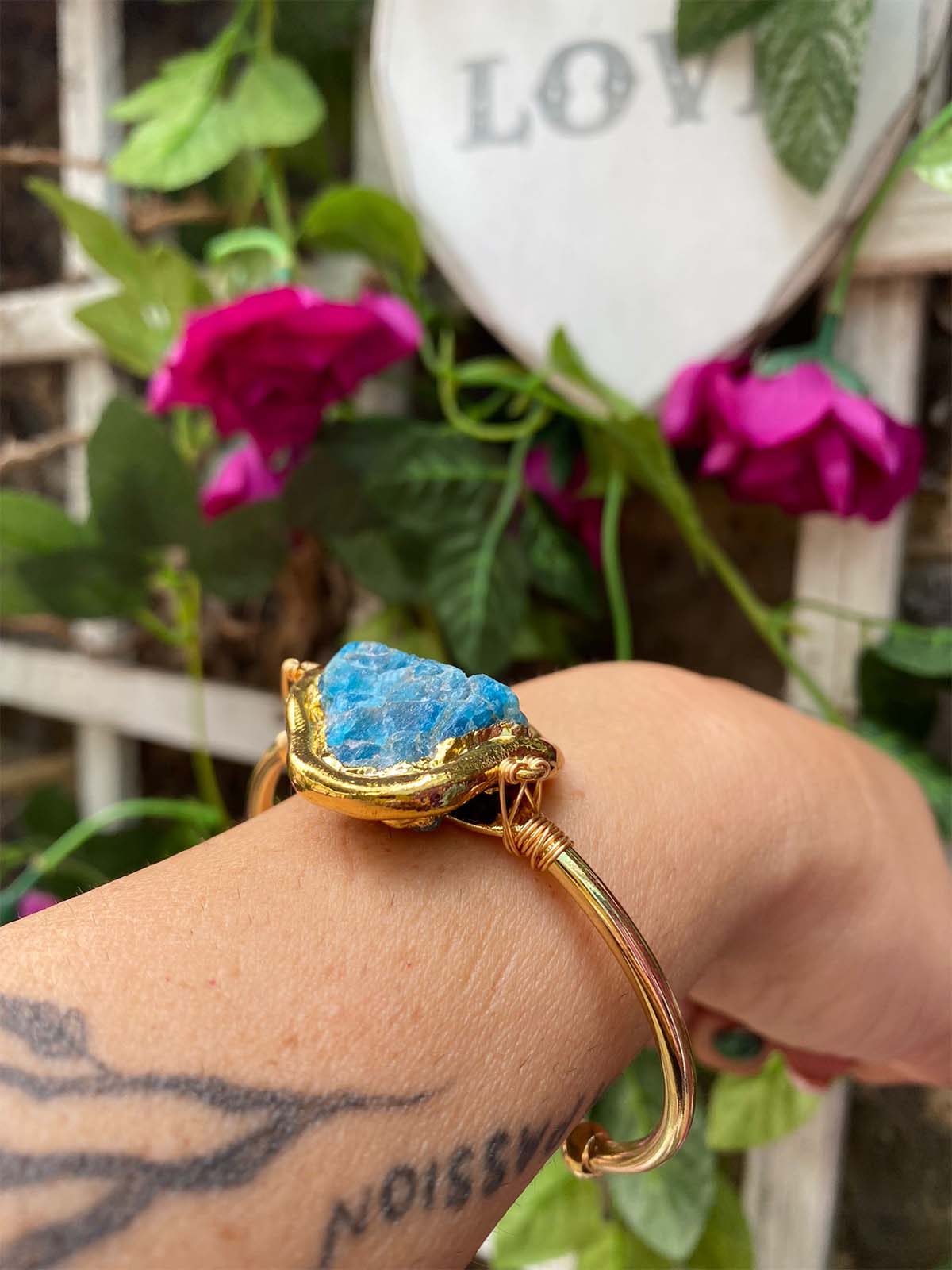 Turquoise Natural stone Gold Bangle