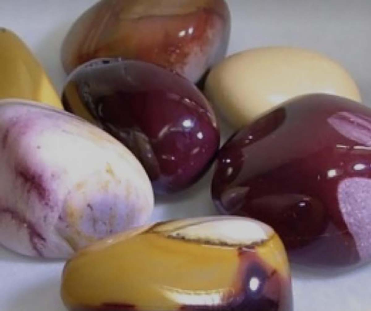Mookaite tumbled stone