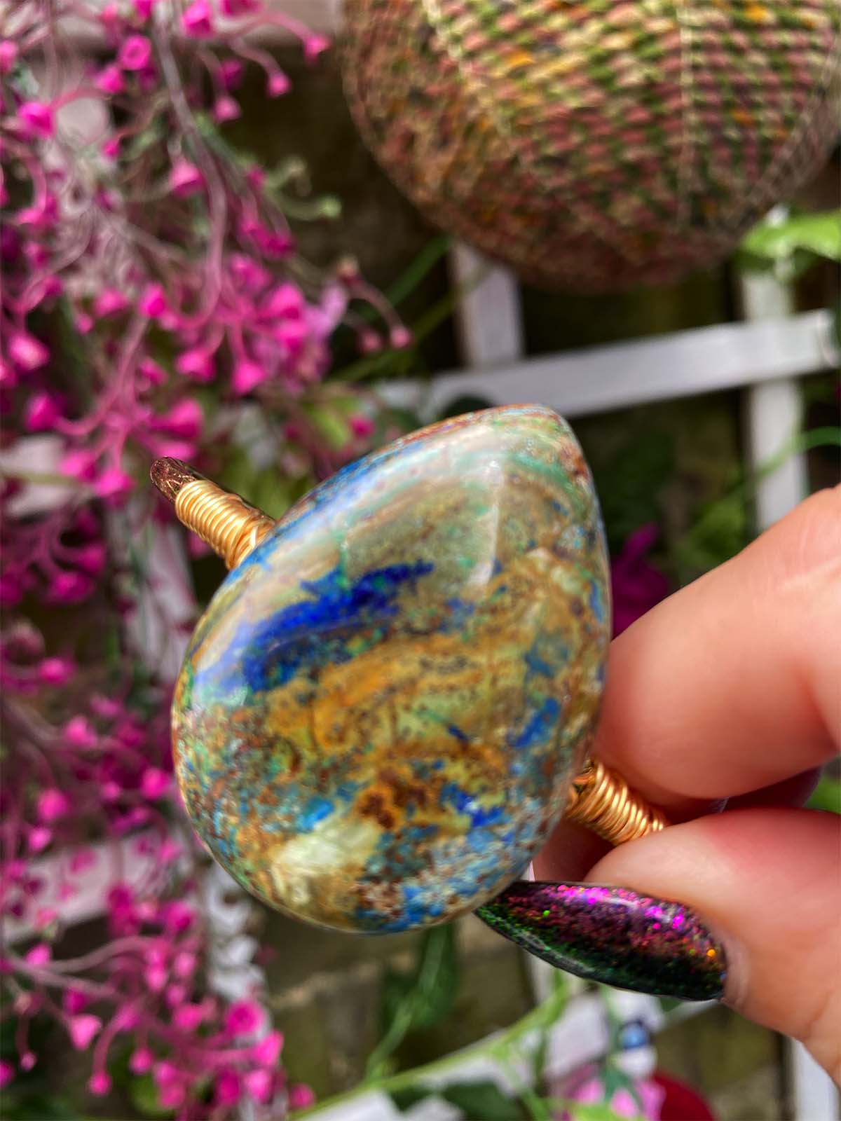 Allunas Ocean Jasper Teardrop Gold Bangle